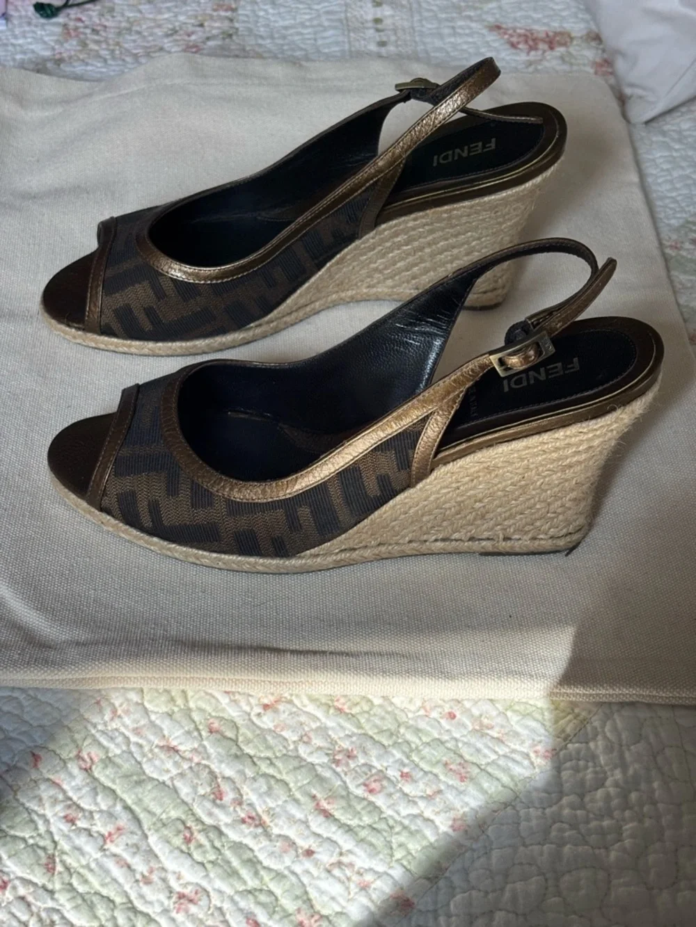 Fendi Women's Espadrille Peep-Toe Slingback Sandals 37.5 - Picture 2 of 8